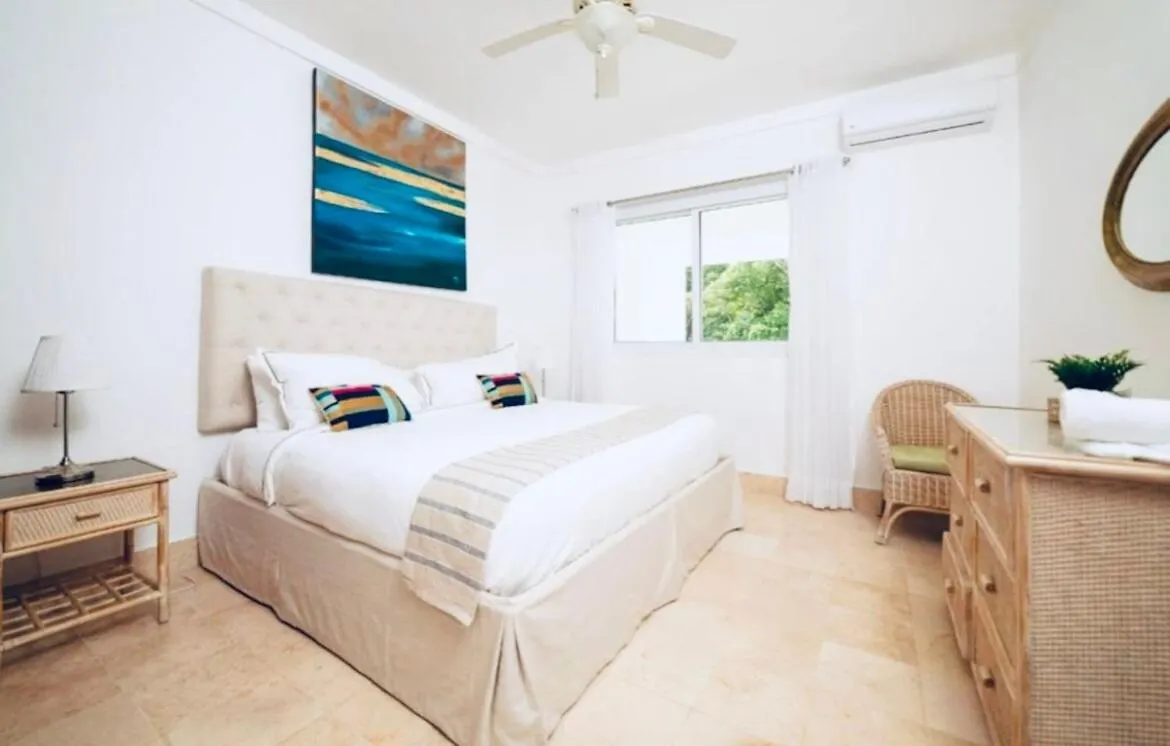 Beachfront Luxury Penthouse Sosúa Ferienhaus